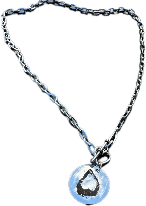 Double Sided Pendant Solo Foot Print and Kiss with Heart Toggle Clasp - Image 3